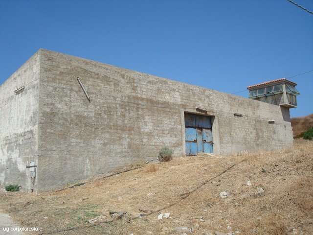 Asinara: visita agli operai della Vinyls