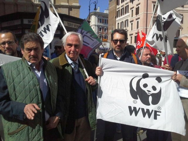 No all\'accorpamento del CFS